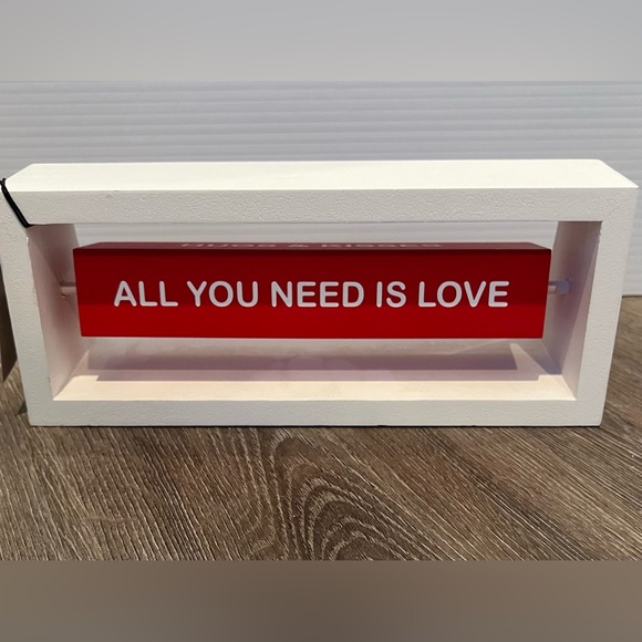 ❤️❤️ Cute Multi-Saying Wooden Block- NWT - Picture 4 of 7